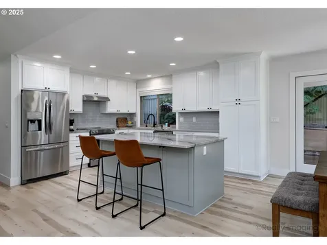 10262 SE 99th Drive Happy Valley OR 97086