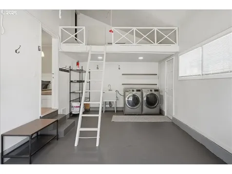 3205 NE 79th Avenue Portland OR 97213