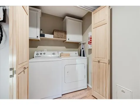 865 16th Street Lafayette OR 97127