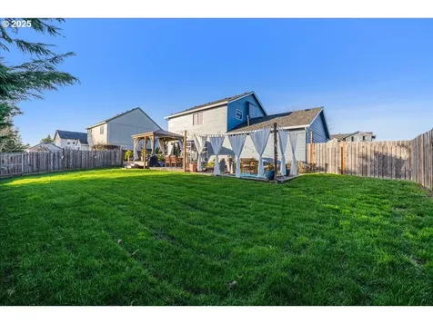 865 16th Street Lafayette OR 97127