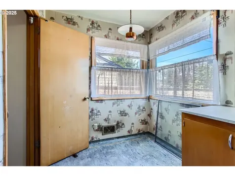 3926 NE Killingsworth Street Portland OR 97211