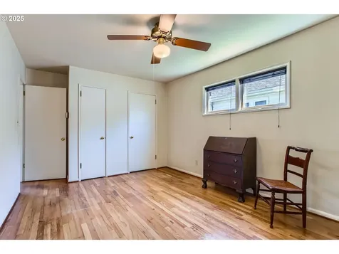 3926 NE Killingsworth Street Portland OR 97211