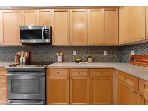 88 NW 209th Avenue Beaverton OR 97006