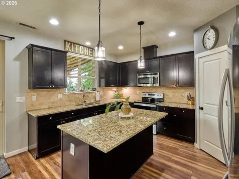 960 NE Cascadia Ridge Drive Estacada OR 97023