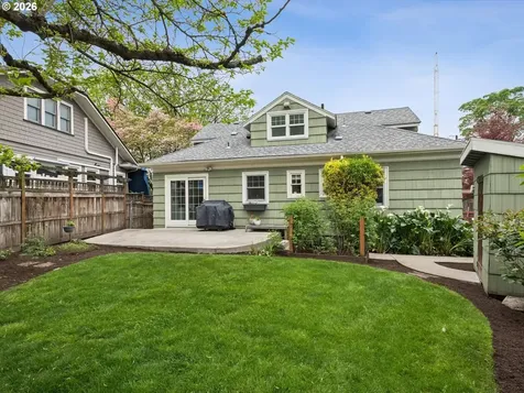 4124 NE Multnomah Street Portland OR 97232