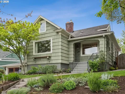 4124 NE Multnomah Street Portland OR 97232