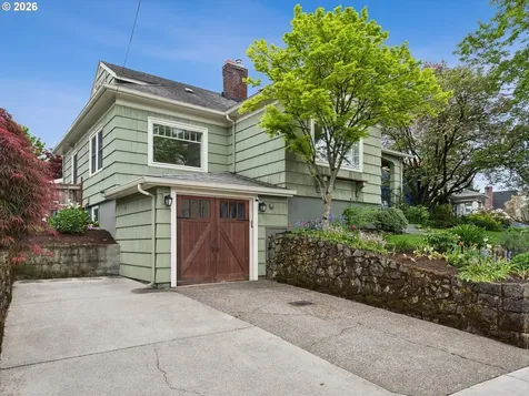 4124 NE Multnomah Street Portland OR 97232