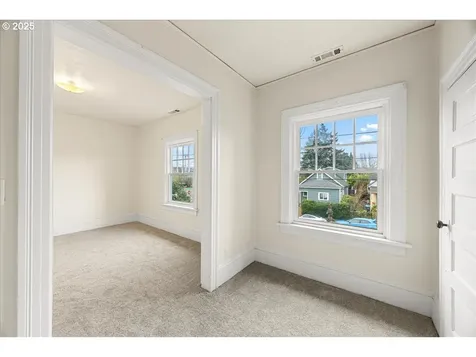 3522 N Borthwick Avenue Portland OR 97227