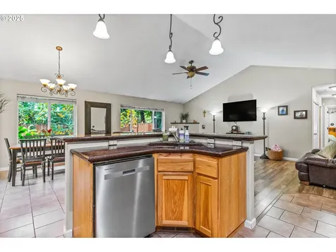 41871 N River Drive Sweet Home OR 97386