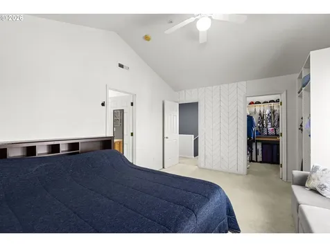 3418 NW 30th Circle Camas WA 98607