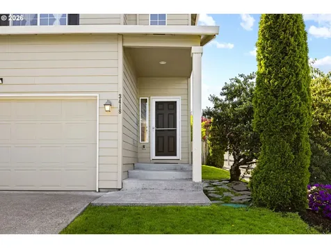 3418 NW 30th Circle Camas WA 98607