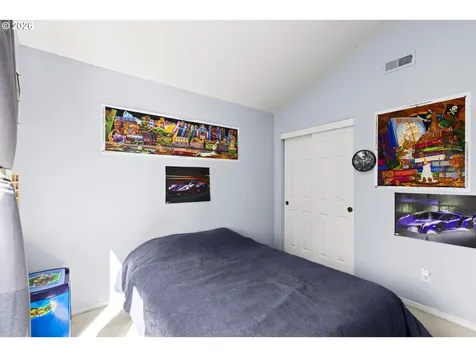 3418 NW 30th Circle Camas WA 98607