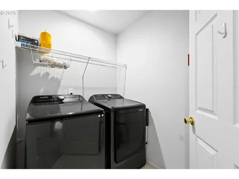 3418 NW 30th Circle Camas WA 98607