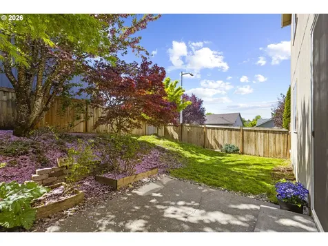3418 NW 30th Circle Camas WA 98607
