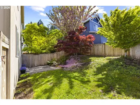 3418 NW 30th Circle Camas WA 98607