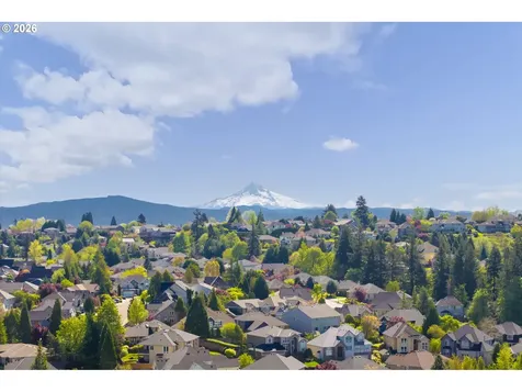 3418 NW 30th Circle Camas WA 98607