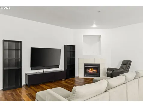 3418 NW 30th Circle Camas WA 98607