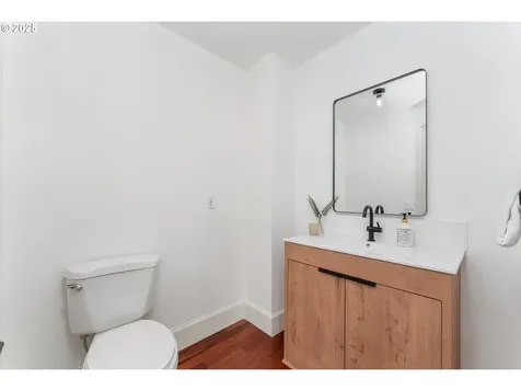 6145 SW Sweetbriar Court Portland OR 97221