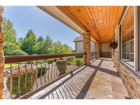 6145 SW Sweetbriar Court Portland OR 97221