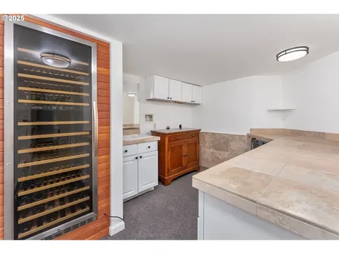 6145 SW Sweetbriar Court Portland OR 97221