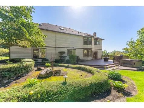 6145 SW Sweetbriar Court Portland OR 97221