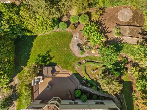 6145 SW Sweetbriar Court Portland OR 97221