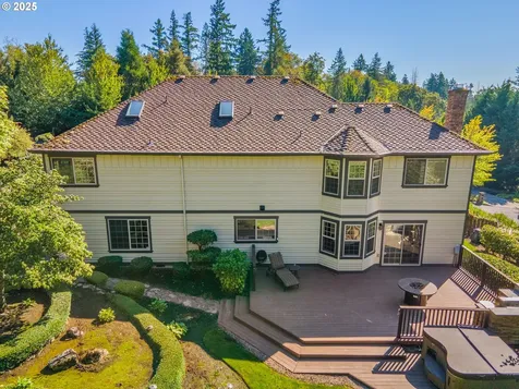 6145 SW Sweetbriar Court Portland OR 97221