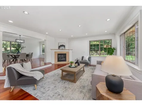 6145 SW Sweetbriar Court Portland OR 97221