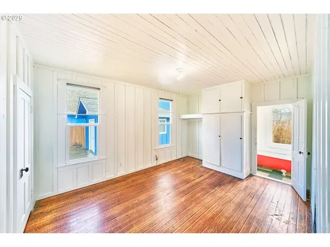 4302 L Place Seaview WA 98644