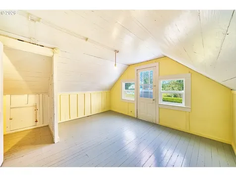 4302 L Place Seaview WA 98644