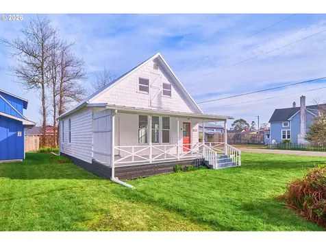 4302 L Place Seaview WA 98644