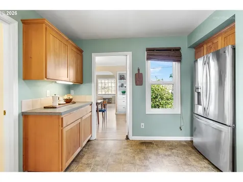 874 NE Birchwood Drive Hillsboro OR 97124