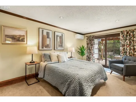 874 NE Birchwood Drive Hillsboro OR 97124