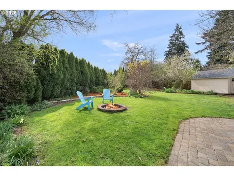 874 NE Birchwood Drive Hillsboro OR 97124