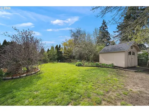 874 NE Birchwood Drive Hillsboro OR 97124