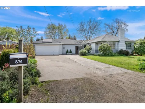 874 NE Birchwood Drive Hillsboro OR 97124