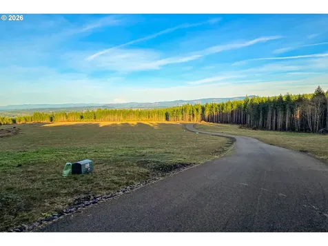 Silverwood Drive Castle Rock WA 98611