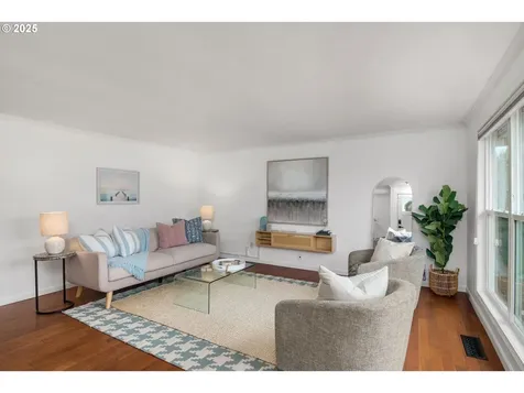 30780 SW Magnolia Avenue Wilsonville OR 97070