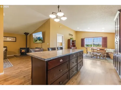 18203 S Windy City Road Mulino OR 97042