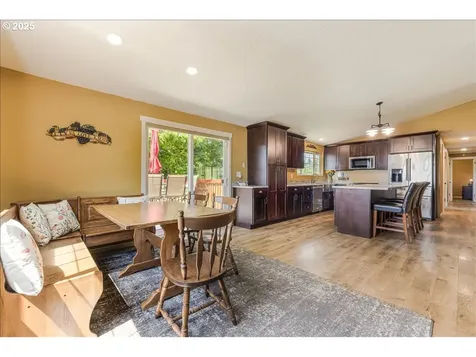 18203 S Windy City Road Mulino OR 97042