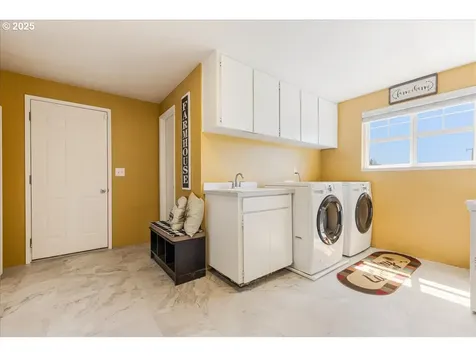 18203 S Windy City Road Mulino OR 97042