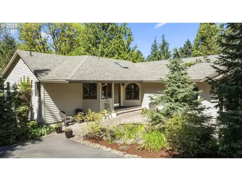 18805 Parkwood Place West Linn OR 97068