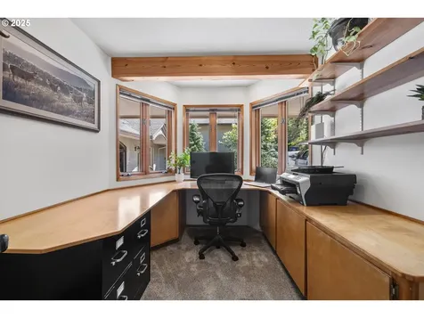 18805 Parkwood Place West Linn OR 97068