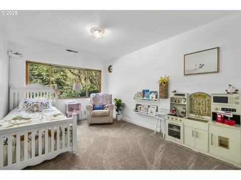 18805 Parkwood Place West Linn OR 97068