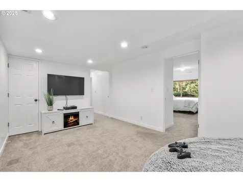 18805 Parkwood Place West Linn OR 97068