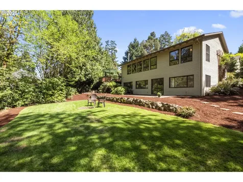 18805 Parkwood Place West Linn OR 97068