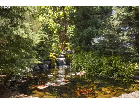 18805 Parkwood Place West Linn OR 97068