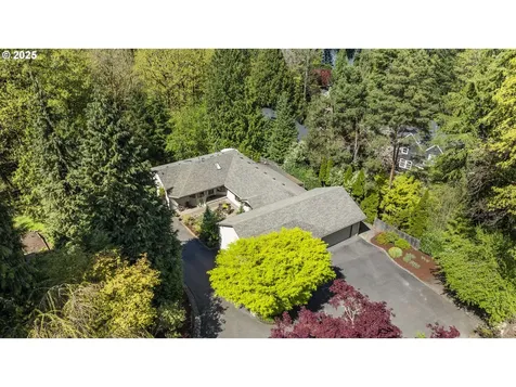 18805 Parkwood Place West Linn OR 97068