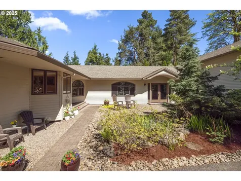 18805 Parkwood Place West Linn OR 97068