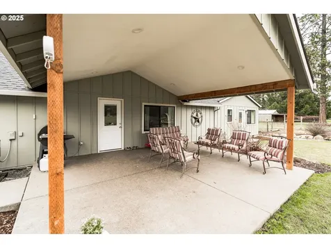 16124 S Windy City Road Mulino OR 97042